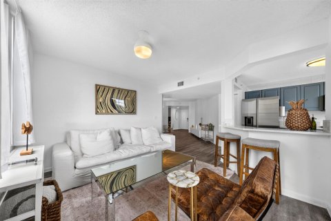 Condominio en venta en Fort Lauderdale, Florida, 3 dormitorios, 134.43 m2 № 2172318 - foto 6