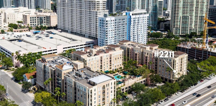 Condominio en Fort Lauderdale, Florida, 3 dormitorios  № 2172318