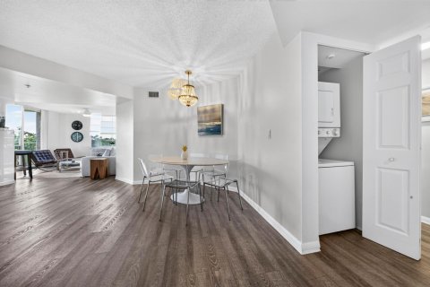 Condominio en venta en Fort Lauderdale, Florida, 3 dormitorios, 134.43 m2 № 2172318 - foto 12