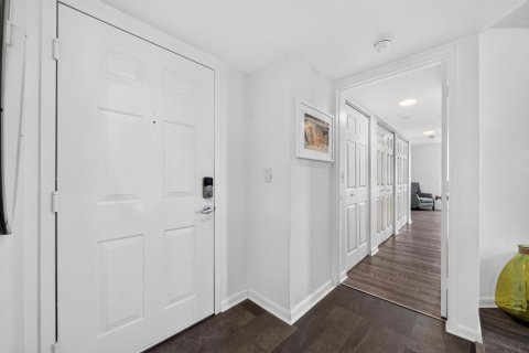 Condominio en venta en Fort Lauderdale, Florida, 3 dormitorios, 134.43 m2 № 2172318 - foto 17