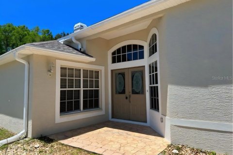 Villa ou maison à vendre à New Port Richey, Floride: 3 chambres, 173.45 m2 № 2215711 - photo 2