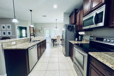 House in High Springs, Florida 3 bedrooms, 133.31 sq.m. № 1802264 - photo 8