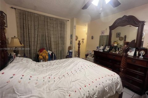 Copropriété à vendre à North Miami, Floride: 2 chambres № 1958819 - photo 13