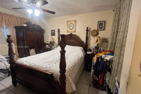 Copropriété à vendre à North Miami, Floride: 2 chambres № 1958819 - photo 12