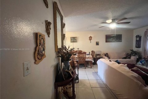 Copropriété à vendre à North Miami, Floride: 2 chambres № 1958819 - photo 6