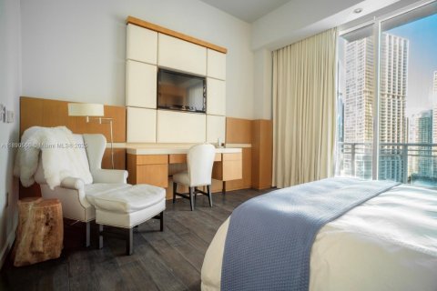 Copropriété à vendre à Miami, Floride: 3 chambres, 244.43 m2 № 2282839 - photo 12