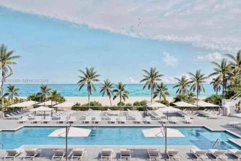 Condo in Bal Harbour, Florida, 2 bedrooms  № 2046722 - photo 20
