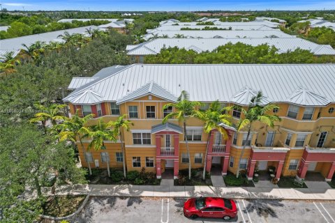 Casa en venta en Royal Palm Beach, Florida, 3 dormitorios, 179.49 m2 № 1886521 - foto 26