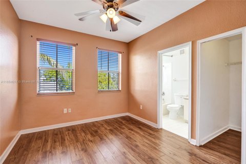 Casa en venta en Royal Palm Beach, Florida, 3 dormitorios, 179.49 m2 № 1886521 - foto 8