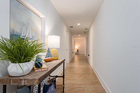 Condominio en venta en Clearwater, Florida, 4 dormitorios, 289.02 m2 № 2151267 - foto 16