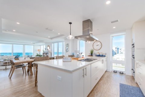 Condominio en venta en Clearwater, Florida, 4 dormitorios, 289.02 m2 № 2151267 - foto 29
