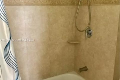 Copropriété à louer à Deerfield Beach, Floride: 2 chambres, 84.73 m2 № 1932291 - photo 2