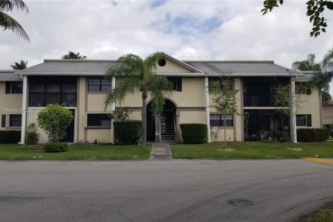Copropriété à vendre à Miami, Floride: 2 chambres, 84.26 m2 № 1816506 - photo 8