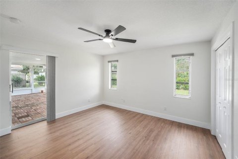 Casa en venta en Clearwater, Florida, 3 dormitorios, 139.07 m2 № 1902714 - foto 13