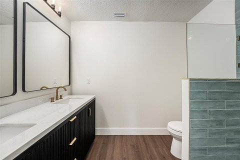 Casa en venta en Clearwater, Florida, 3 dormitorios, 139.07 m2 № 1902714 - foto 15