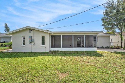 Casa en venta en Clearwater, Florida, 3 dormitorios, 139.07 m2 № 1902714 - foto 27