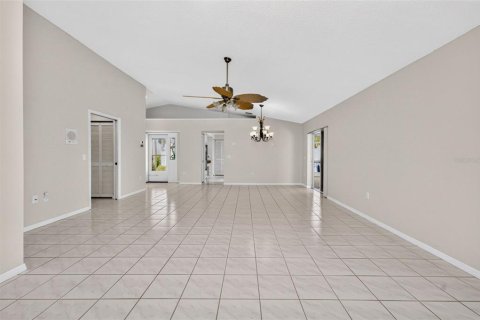 Villa ou maison à vendre à Venice, Floride: 2 chambres, 145.02 m2 № 2329357 - photo 8