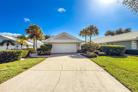Villa ou maison à vendre à Venice, Floride: 2 chambres, 145.02 m2 № 2329357 - photo 4