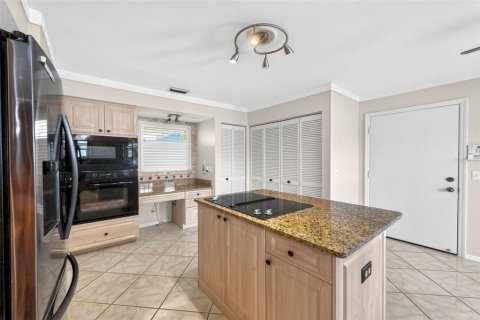 Villa ou maison à vendre à Venice, Floride: 2 chambres, 145.02 m2 № 2329357 - photo 30