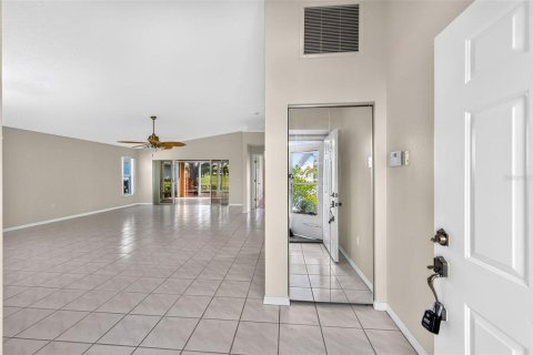 Villa ou maison à vendre à Venice, Floride: 2 chambres, 145.02 m2 № 2329357 - photo 6