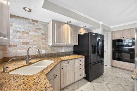 Villa ou maison à vendre à Venice, Floride: 2 chambres, 145.02 m2 № 2329357 - photo 29