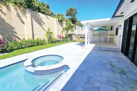Casa en alquiler en Boynton Beach, Florida, 5 dormitorios, 278.61 m2 № 2059955 - foto 17