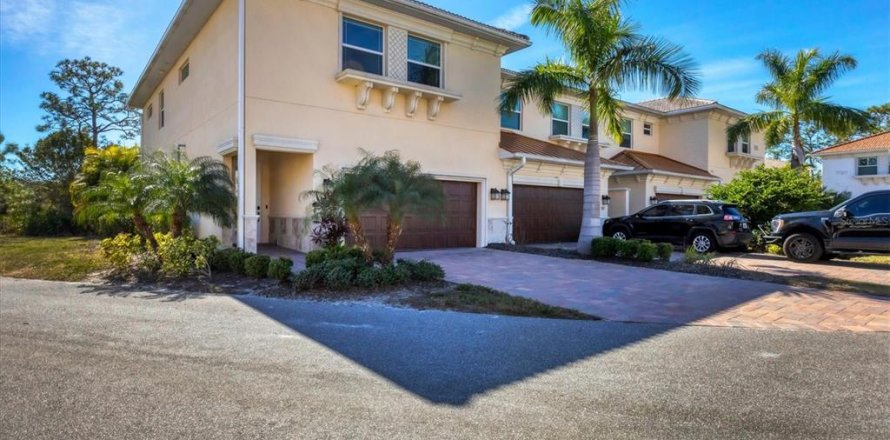 Touwnhouse à Bradenton, Floride 3 chambres, 226.68 m2 № 2092412