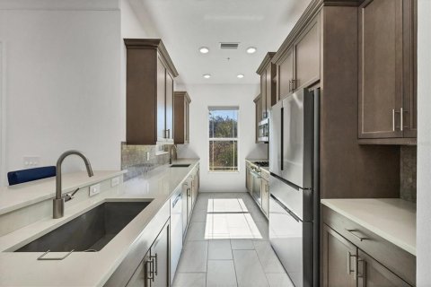 Touwnhouse à vendre à Bradenton, Floride: 3 chambres, 226.68 m2 № 2092412 - photo 6