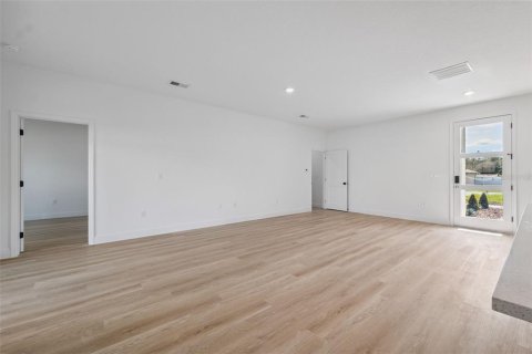 House in Ocala, Florida 4 bedrooms, 162.67 sq.m. № 1834866 - photo 3