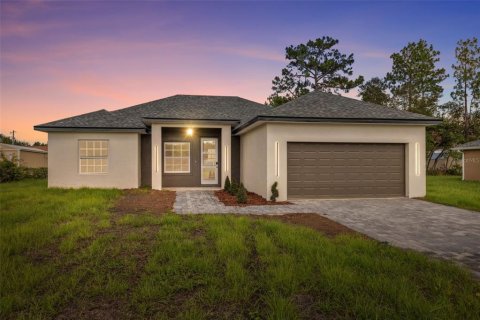 House in Ocala, Florida 4 bedrooms, 162.67 sq.m. № 1834866 - photo 1