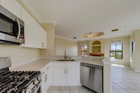 Condo in Clearwater, Florida, 2 bedrooms  № 1543875 - photo 12