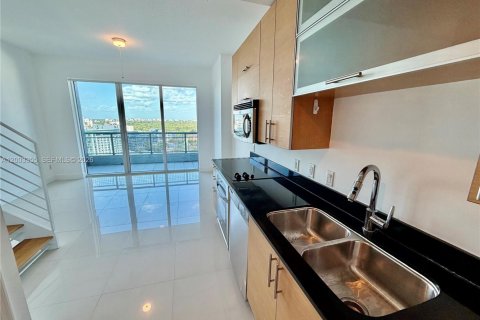 Copropriété à louer à Miami, Floride: 1 chambre, 55.28 m2 № 2066528 - photo 4