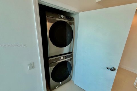 Copropriété à louer à Miami, Floride: 1 chambre, 55.28 m2 № 2066528 - photo 5