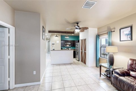 Casa en venta en Homestead, Florida, 4 dormitorios, 155.15 m2 № 2059106 - foto 22