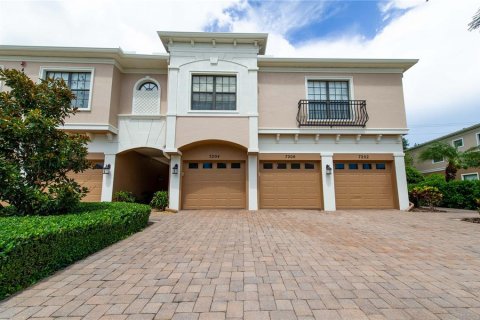 Condo à Bradenton, Floride, 3 chambres № 2134676