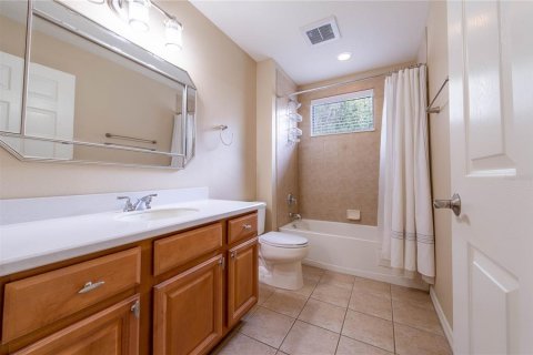 Copropriété à vendre à Bradenton, Floride: 3 chambres, 128.3 m2 № 2134676 - photo 6