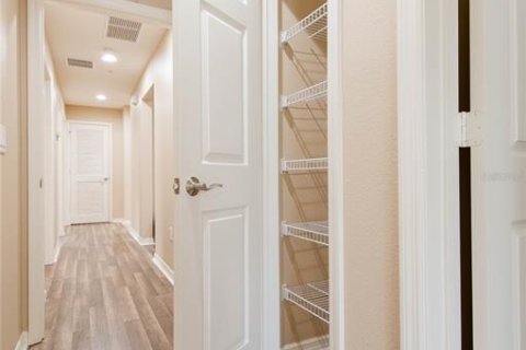 Copropriété à vendre à Bradenton, Floride: 3 chambres, 128.3 m2 № 2134676 - photo 17