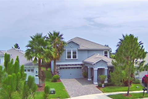 House in Davenport, Florida 5 bedrooms, 304.91 sq.m. № 1769695 - photo 8