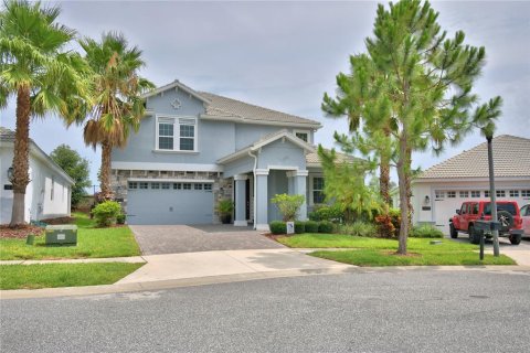 House in Davenport, Florida 5 bedrooms, 304.91 sq.m. № 1769695 - photo 2