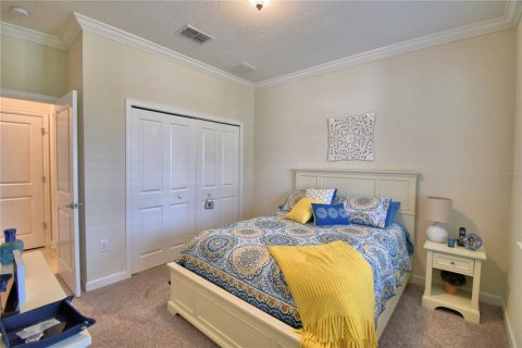House in Davenport, Florida 5 bedrooms, 304.91 sq.m. № 1769695 - photo 26