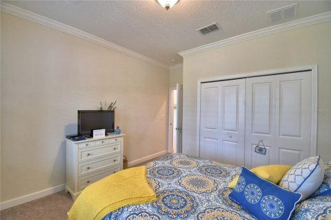 House in Davenport, Florida 5 bedrooms, 304.91 sq.m. № 1769695 - photo 27