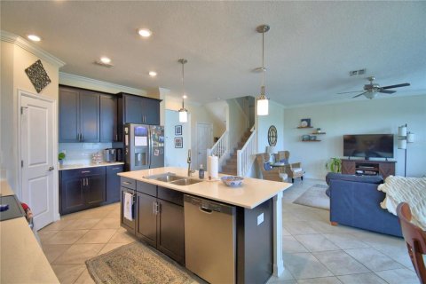House in Davenport, Florida 5 bedrooms, 304.91 sq.m. № 1769695 - photo 24