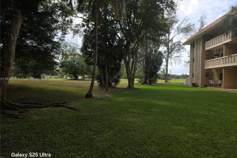 Condominio en venta en Miami Lakes, Florida, 2 dormitorios, 99.87 m2 № 1966587 - foto 8