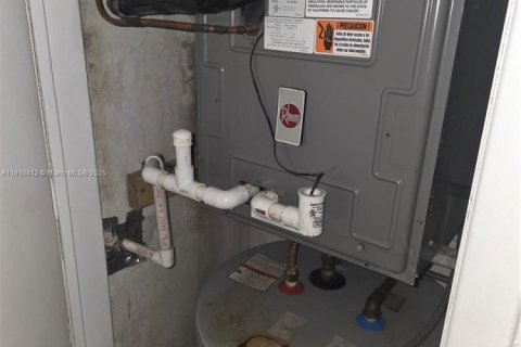 Condominio en venta en Miami Lakes, Florida, 2 dormitorios, 99.87 m2 № 1966587 - foto 22