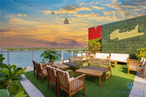 Condominio en venta en Hollywood, Florida, 1 dormitorio, 34 m2 № 1935247 - foto 28