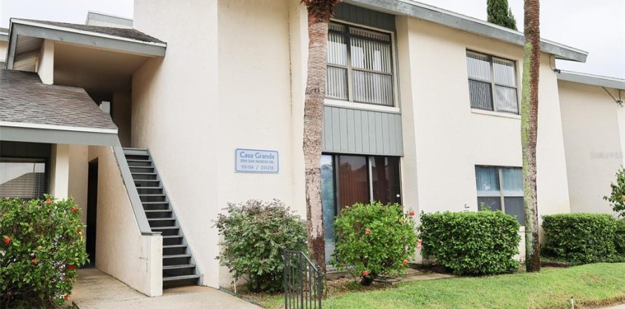 Condo in Winter Haven, Florida, 2 bedrooms  № 1907991