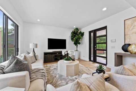 Casa en venta en West Palm Beach, Florida, 4 dormitorios, 257.06 m2 № 2185549 - foto 12