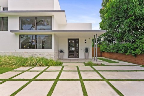 Casa en venta en West Palm Beach, Florida, 4 dormitorios, 257.06 m2 № 2185549 - foto 7