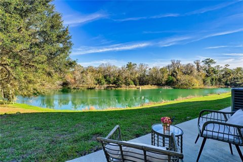 Condo in Gainesville, Florida, 3 bedrooms  № 1829989 - photo 14