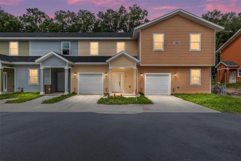Condo in Gainesville, Florida, 3 bedrooms  № 1829989 - photo 16